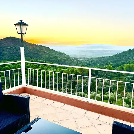 Chalet Casarural Sierramorena Dos Encinas Andujar
