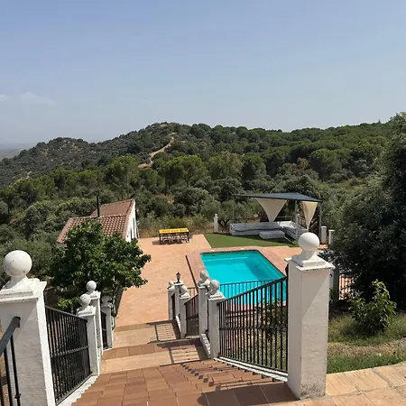 Chalet Casarural Sierramorena Dos Encinas *